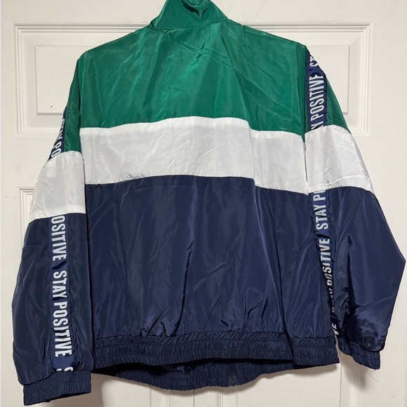 New Look Green, White, and Navy Stay Positive Vibes Windbreaker Size 2X - Picture 3 of 3